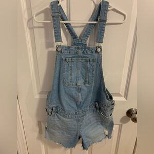 Ingrid + Isabel size 4 cut off overalls shorts blue